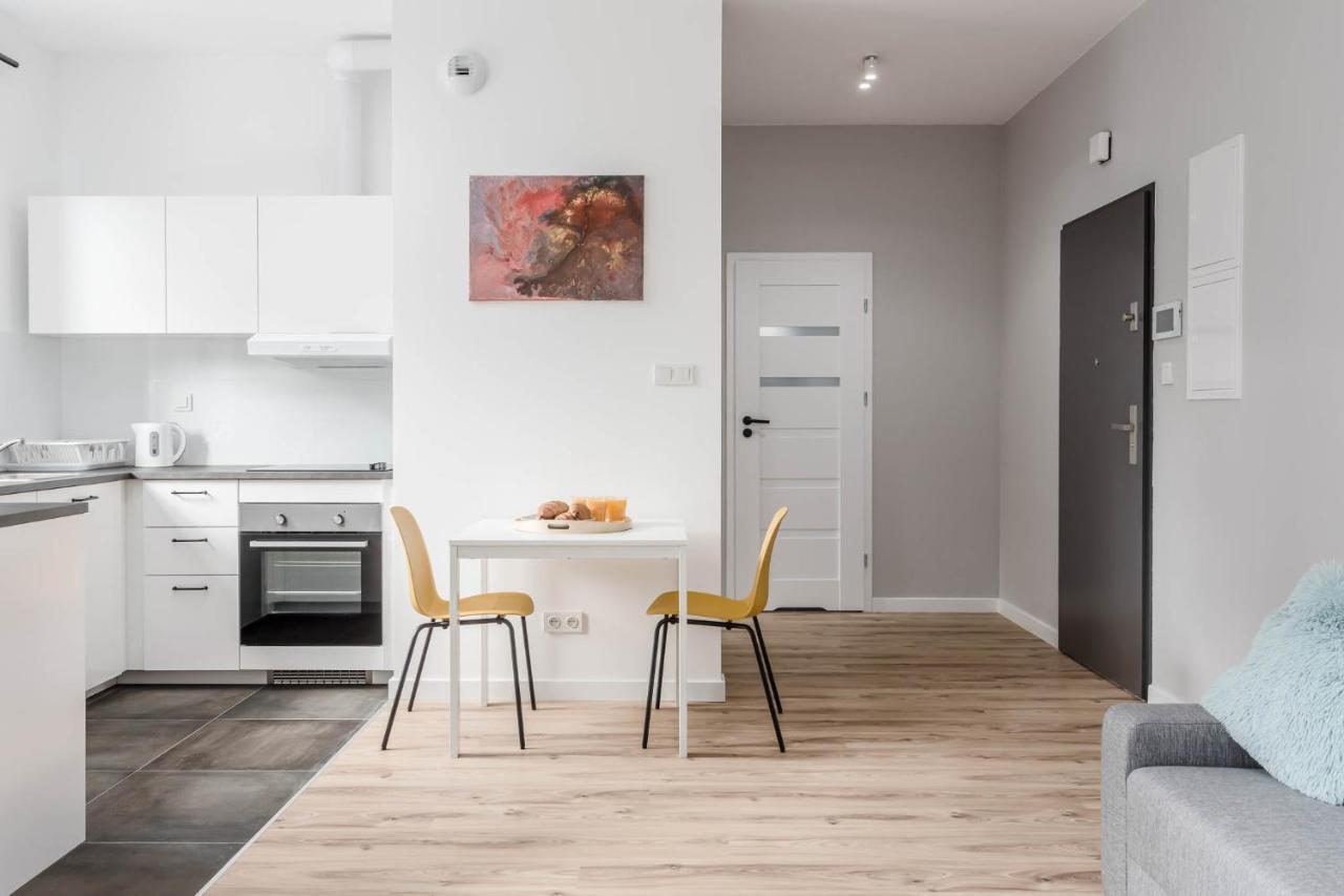 Chill Apartments Praga Residence Warschau Buitenkant foto